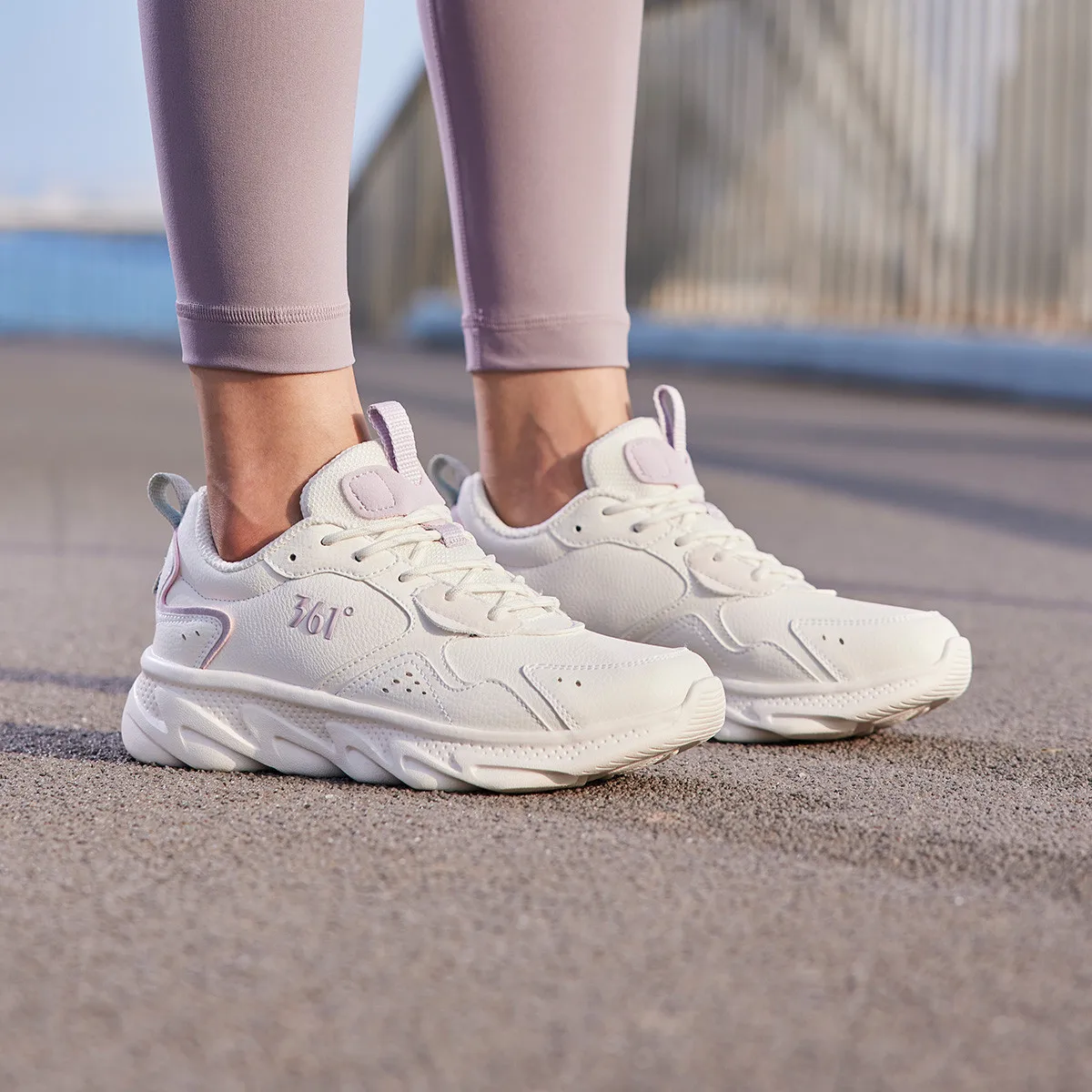 Zapatillas deportivas para correr de 361 grados para mujer, zapatillas cómodas de moda combinables con rebote y absorción de impacto para hombre 682232237