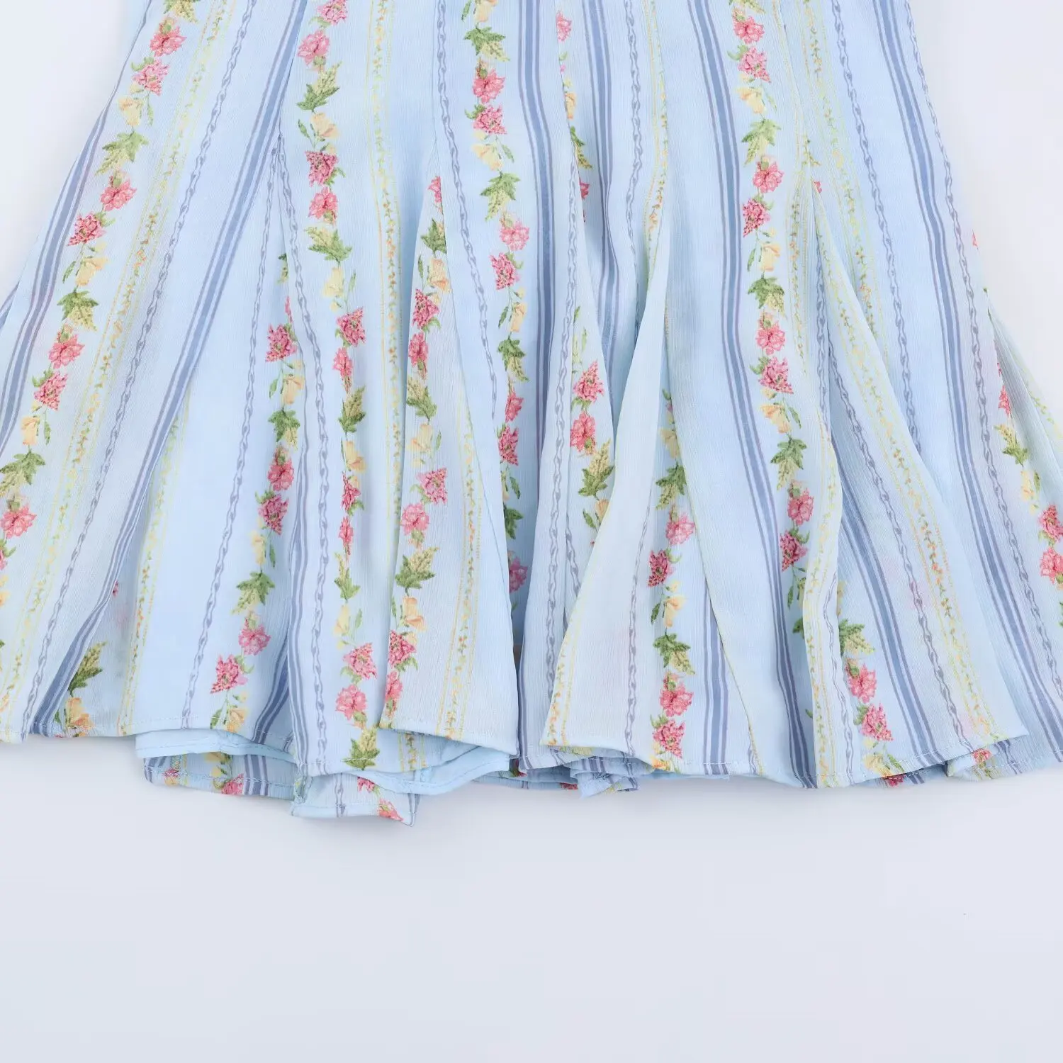 Vestido Halter Vintage BSAY con Estampado Floral y Rayas, con Volantes, Abertura Frontal con Lazo, Sin Mangas, Mini Vestido Ajustado para la Playa o Vacaciones