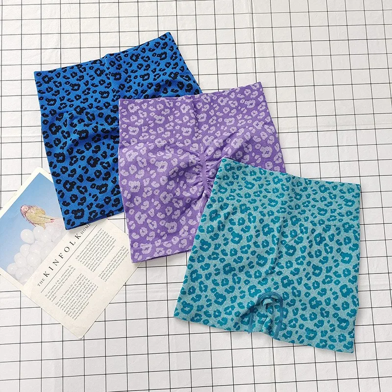 Pantalones cortos de motociclista de cintura alta con estampado de leopardo para mujer, levantamiento de glúteos de melocotón, ajustados, de secado rápido, elásticos para correr, yoga y fitness
