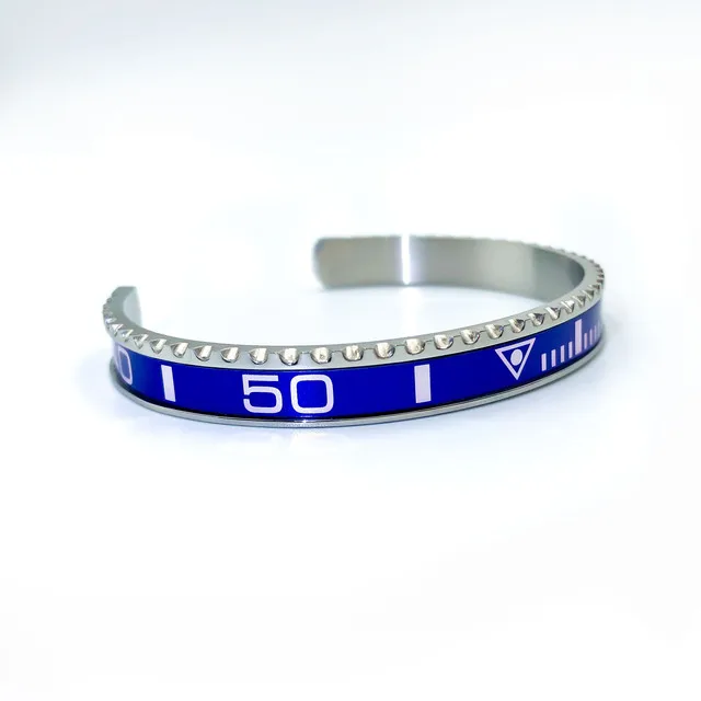 Nuevas pulseras de acero inoxidable con personalidad a la moda para hombres y mujeres, pulsera con pantalla digital de fantasma de agua para mujeres y hombres, joyería