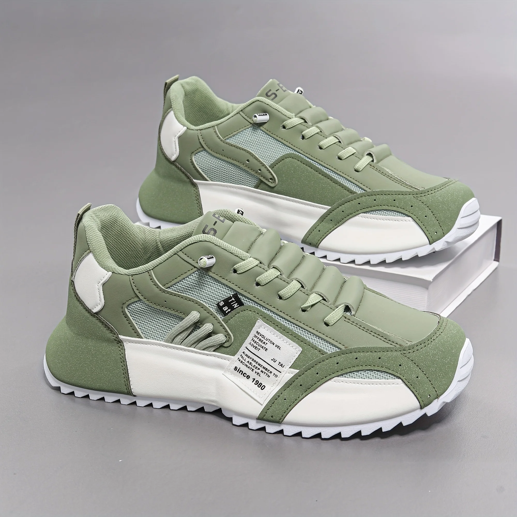 Men's Outdoor Casual Shoes, Everyday Casual Running Shoes for Men, Sizes 39 to 47