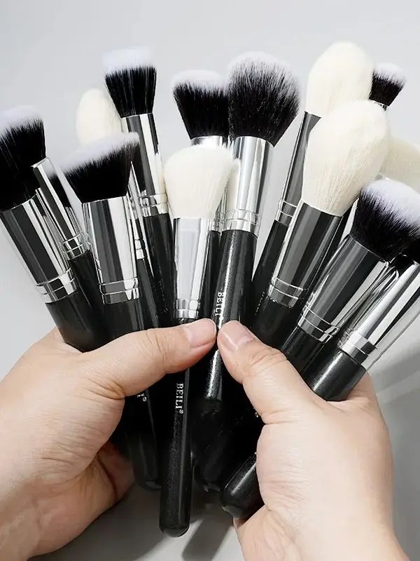 Juego de Brochas de Maquillaje Profesionales Negras BEILI, Pelo Natural de Cabra, Brochas para Base, Contorno y Sombra de Ojos, Herramientas de Belleza para una Aplicación Perfecta