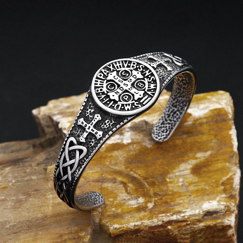 Nueva pulsera clásica de San Benito CSPB para hombres y mujeres, brazaletes con apertura cruzada de moda de acero inoxidable, joyería de motorista, triangulación de envíos
