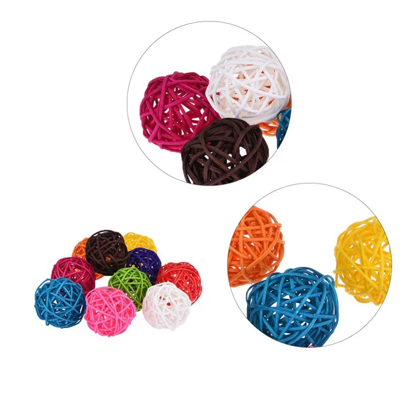 10 Uds. Bola de juguete para masticar loros Color primario Sepak Takraw entrenamiento de aves para mascotas juguete interactivo jaula para pájaros decoración suministros para pájaros