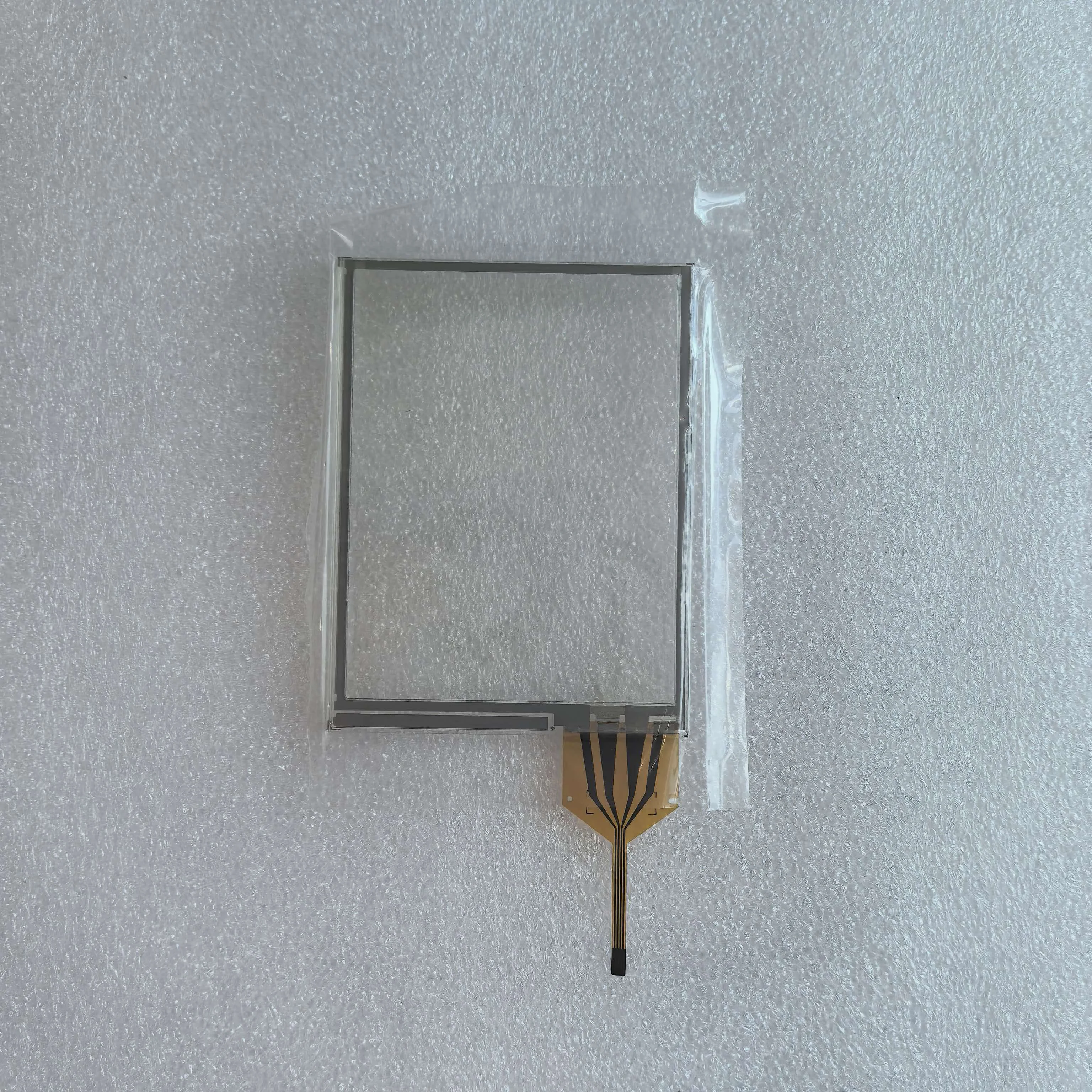 Nuevo panel digitalizador con pantalla táctil de 4 líneas para el modelo 033A1-0373A.