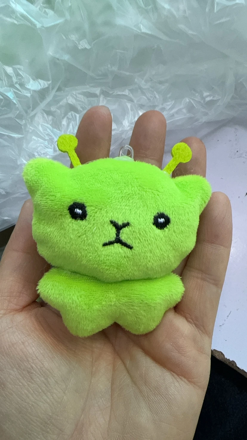 Nuevo Mini gato alienígena invasión tierra muñeca hecha a mano colgante súper suave lindo bolso accesorios regalos súper lindo