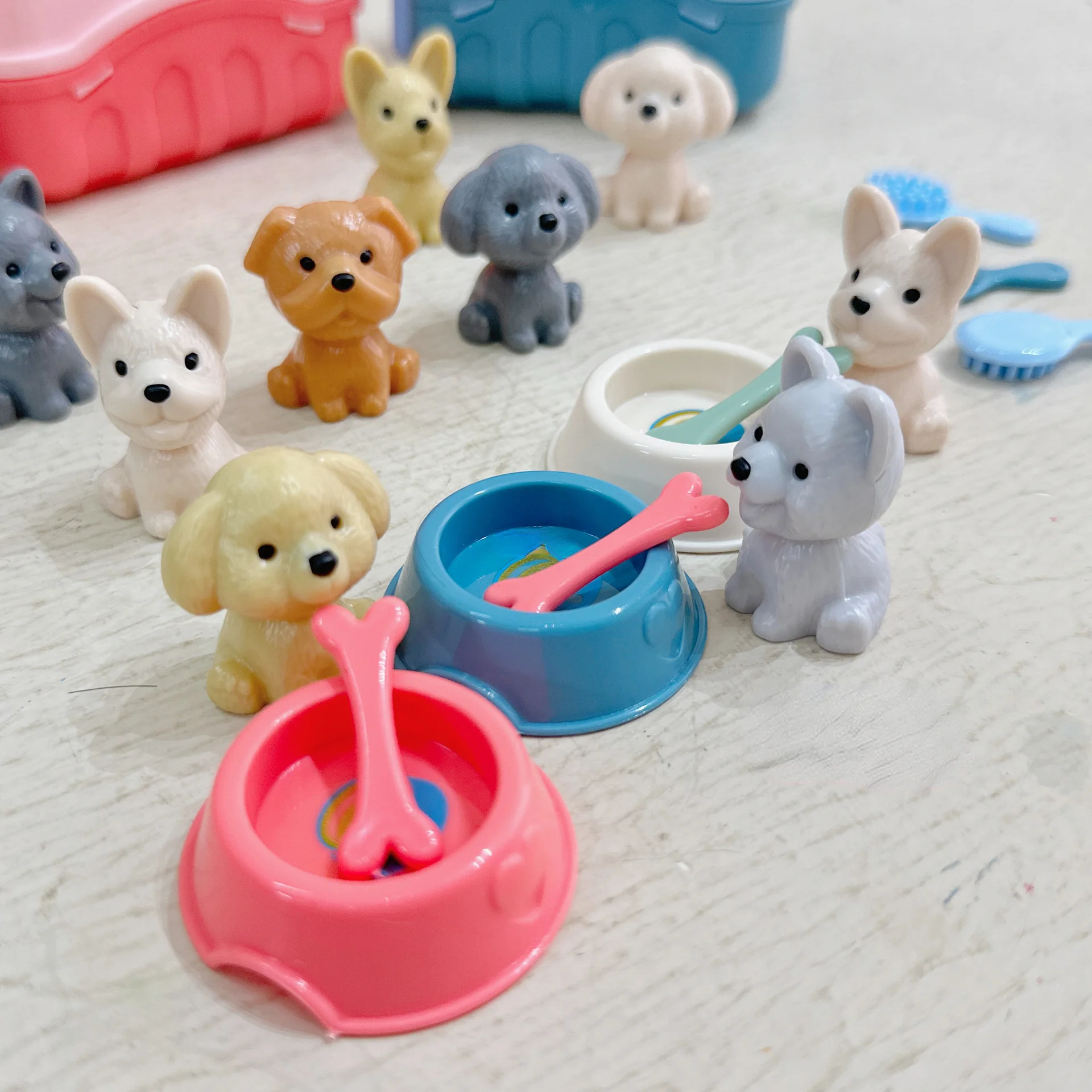 8 unids/set lindo perro cesta para mascotas juguetes familiares juego de muñecas para perros jaula para perros juguetes escena juguetes decoración de Navidad regalos