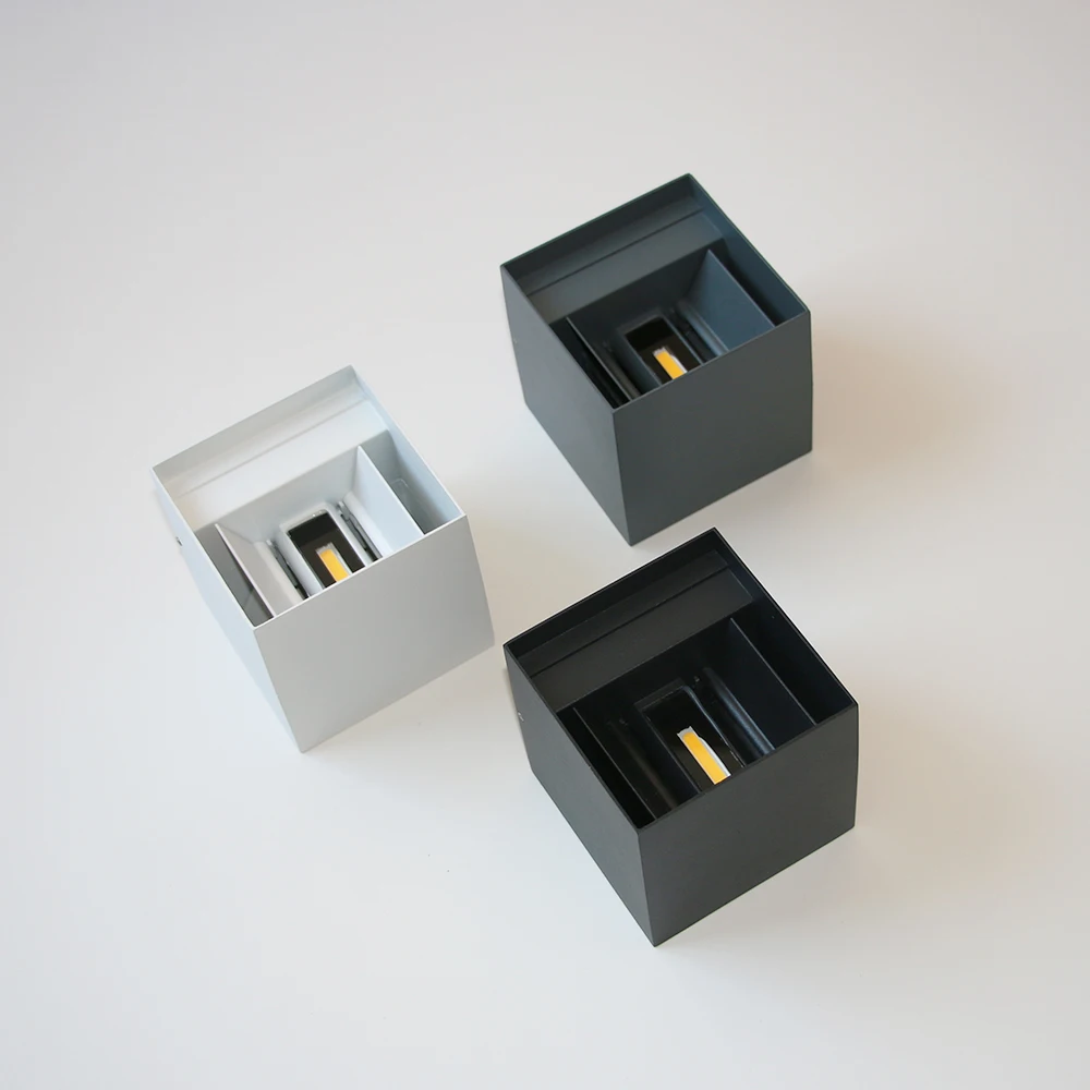 Lámpara de pared impermeable para exteriores, iluminación de pared cuadrada moderna de aluminio, negro, blanco y gris, lámpara para porche y patio, accesorio de pared Exterior
