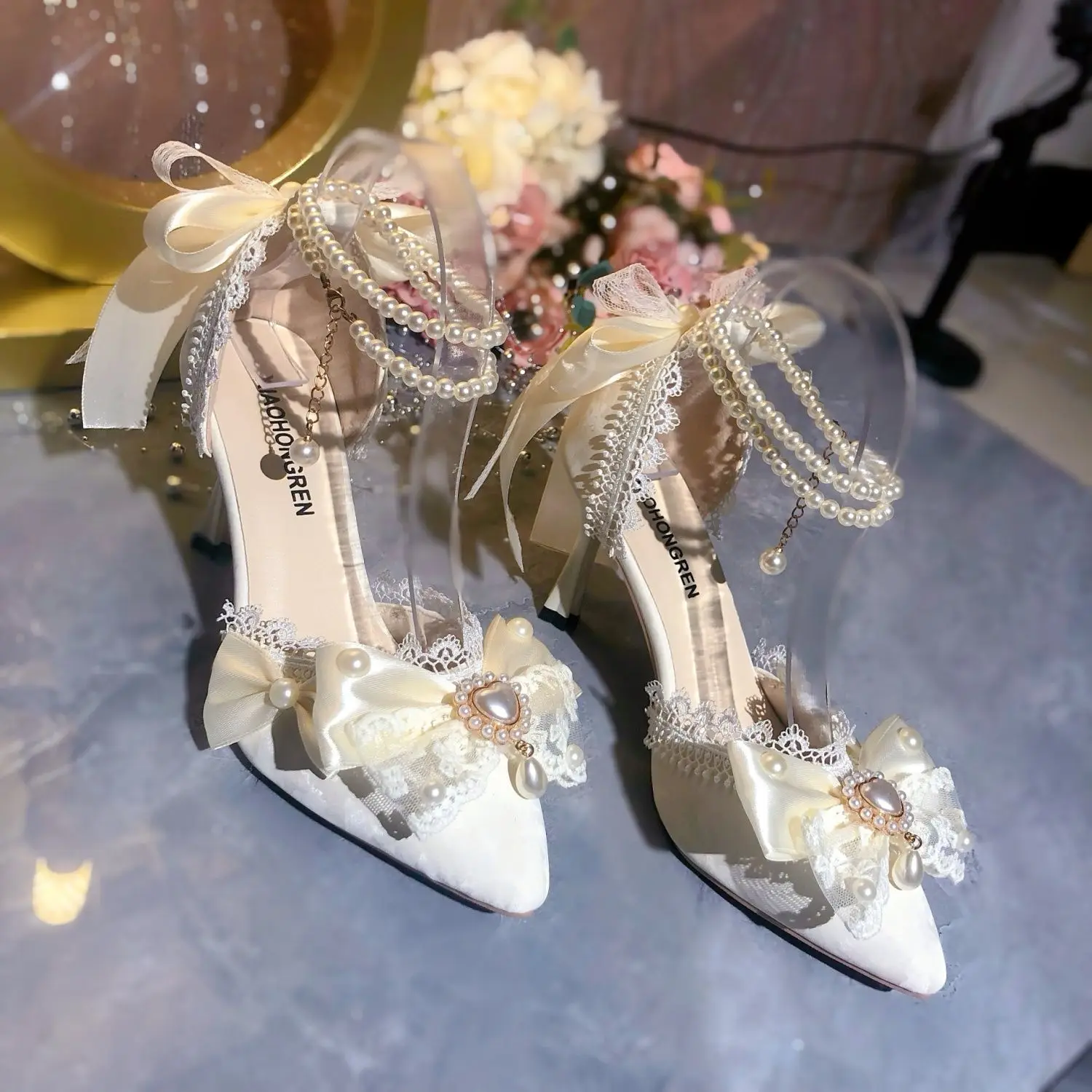 Zapato de novia blanco, zapatos de boda para mujer, diseñador de lujo, Mary Jane, zapatos de tacón elegantes para mujer, tacones de diseñador, zapatos de estilo Y2k