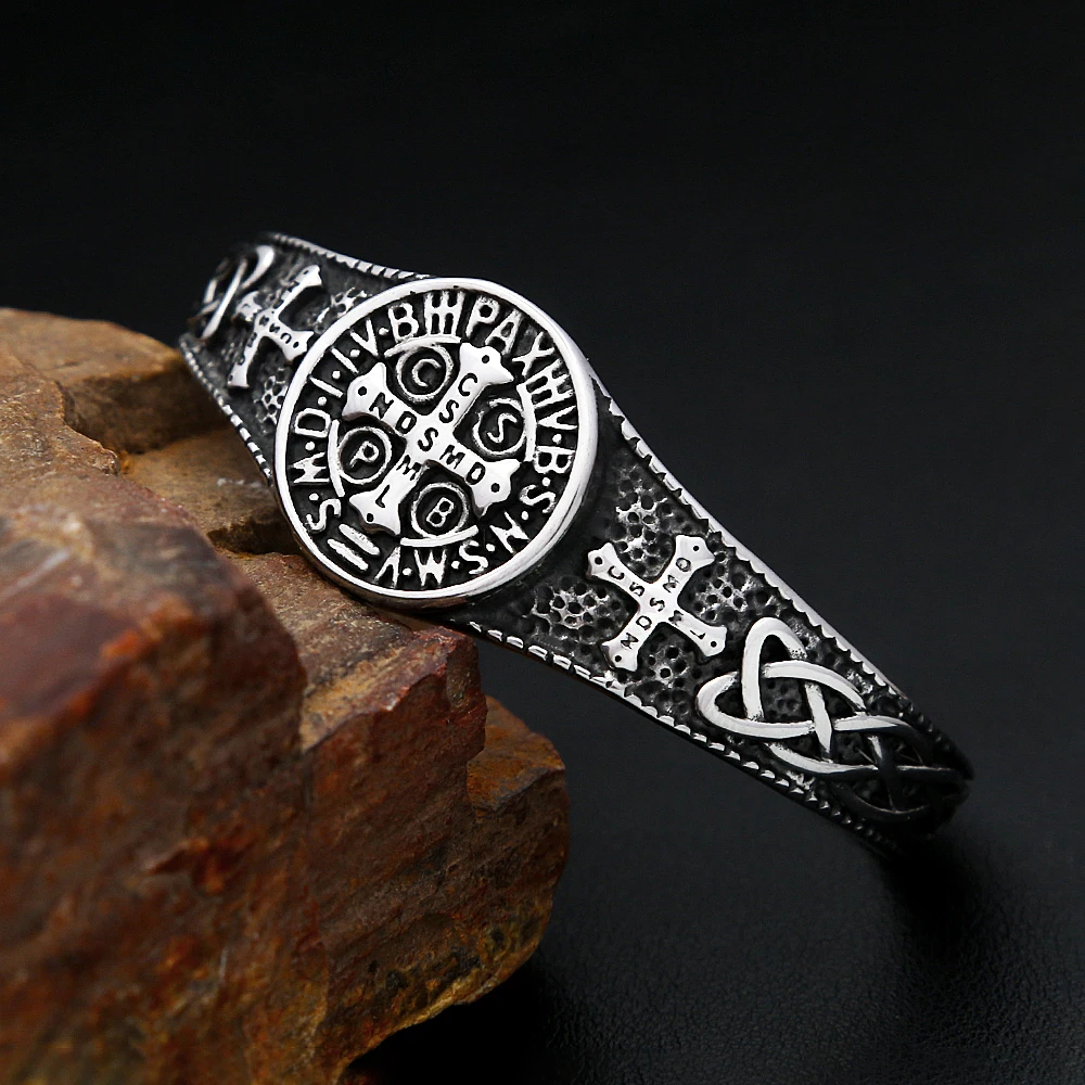 Nueva pulsera clásica de San Benito CSPB para hombres y mujeres, brazaletes con apertura cruzada de moda de acero inoxidable, joyería de motorista, triangulación de envíos