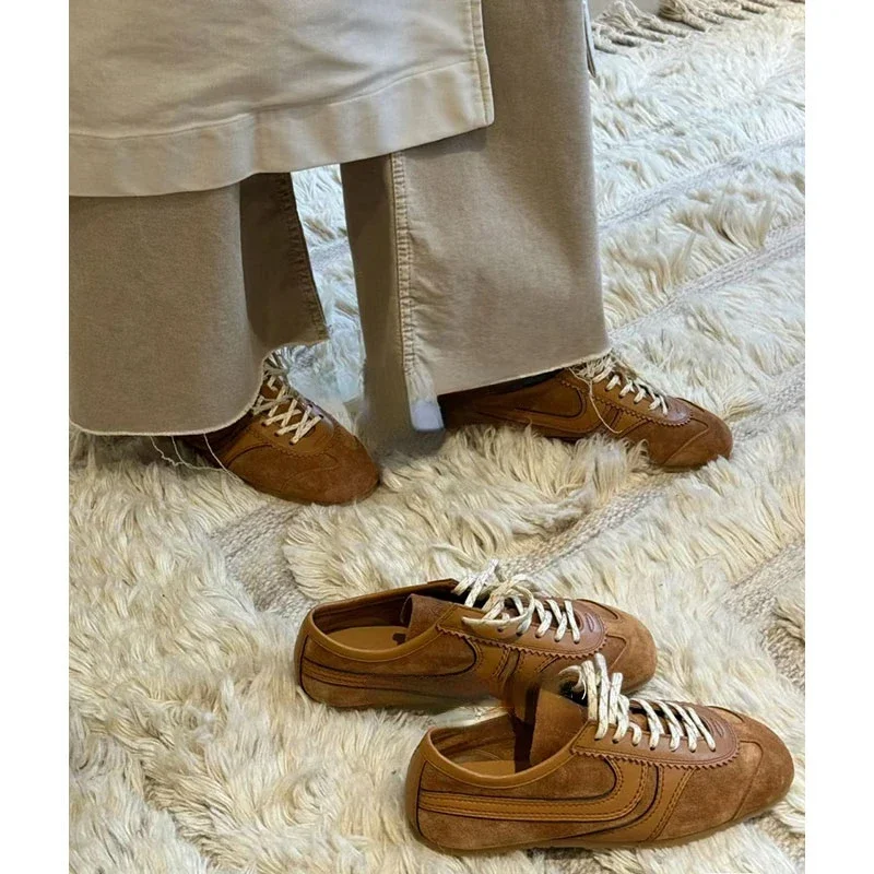 Zapatos Deportivos para Mujer, Estilo Retro Británico 2026, Zapatos de Entrenamiento de Cuero Genuino, Planos con Cordones, Zapatos Deportivos Casuales de Diseño Retro para Correr