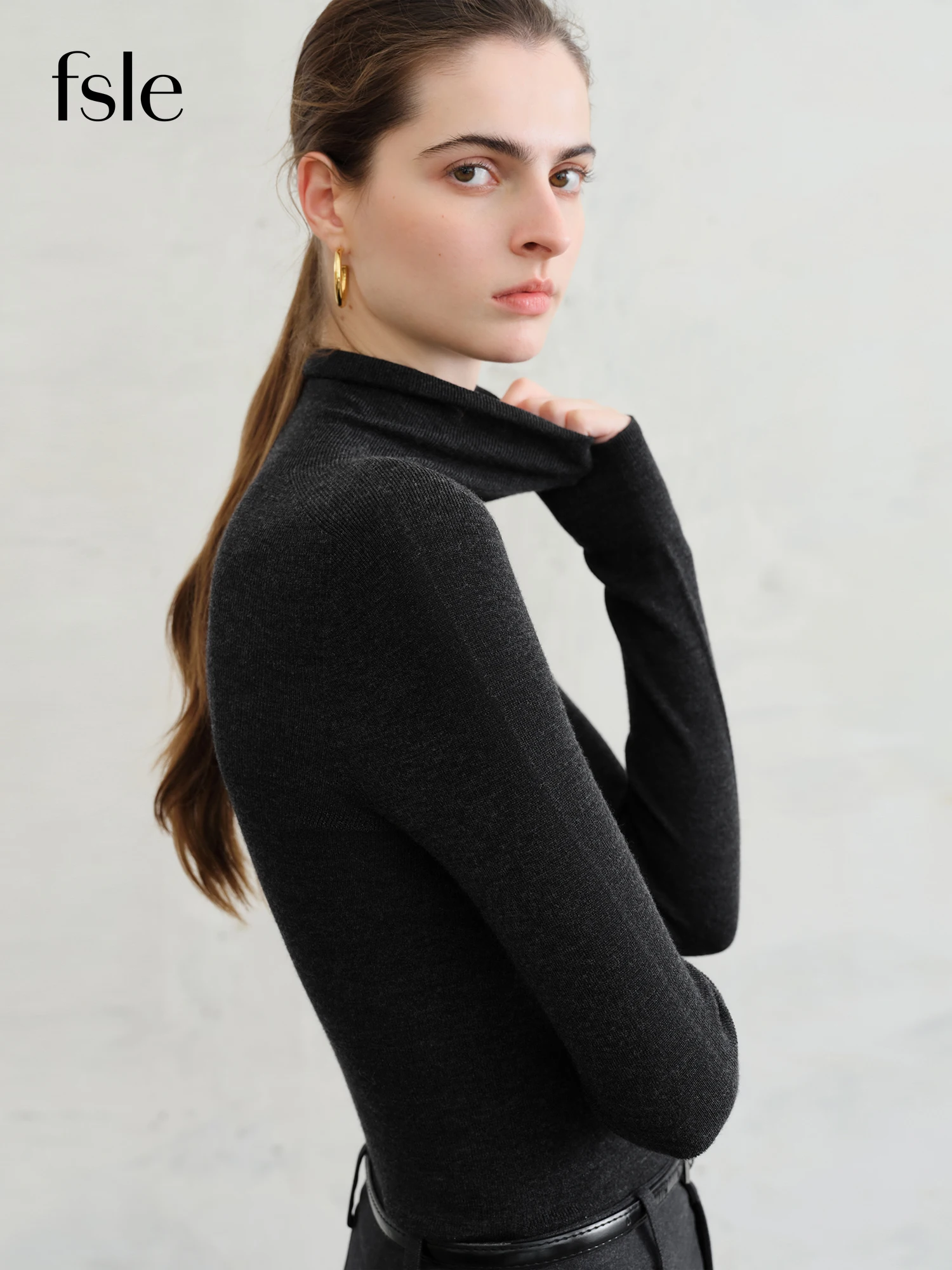 FSLE【Serie Premium】Camiseta de lana de Biella alemana para mujer, súper fina, lavable, sin costuras, de una pieza, con cuello simulado, capa Base térmica