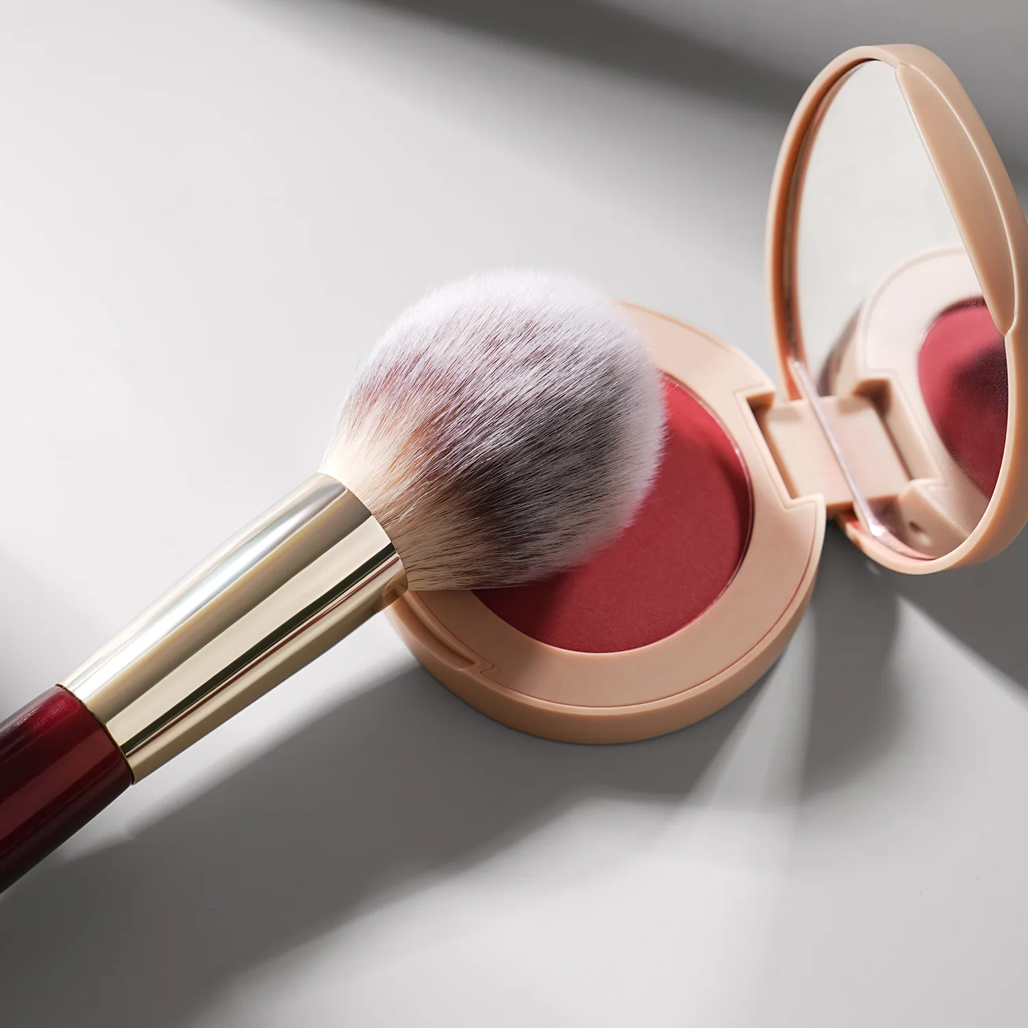 Brochas de Maquillaje BEILI, Juego de 9 Brochas Profesionales de Maquillaje, Brochas Sintéticas Premium para Base, Polvo, Rubor y Sombra de Ojos, Suaves