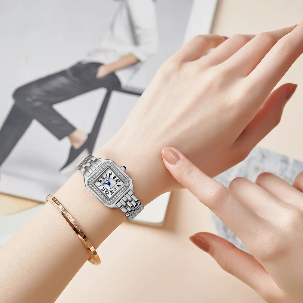 Nuevo reloj para mujer, marca de lujo ligera, negocios, acero inoxidable dorado, relojes de cuarzo a la moda para mujer, reloj de pulsera para mujer