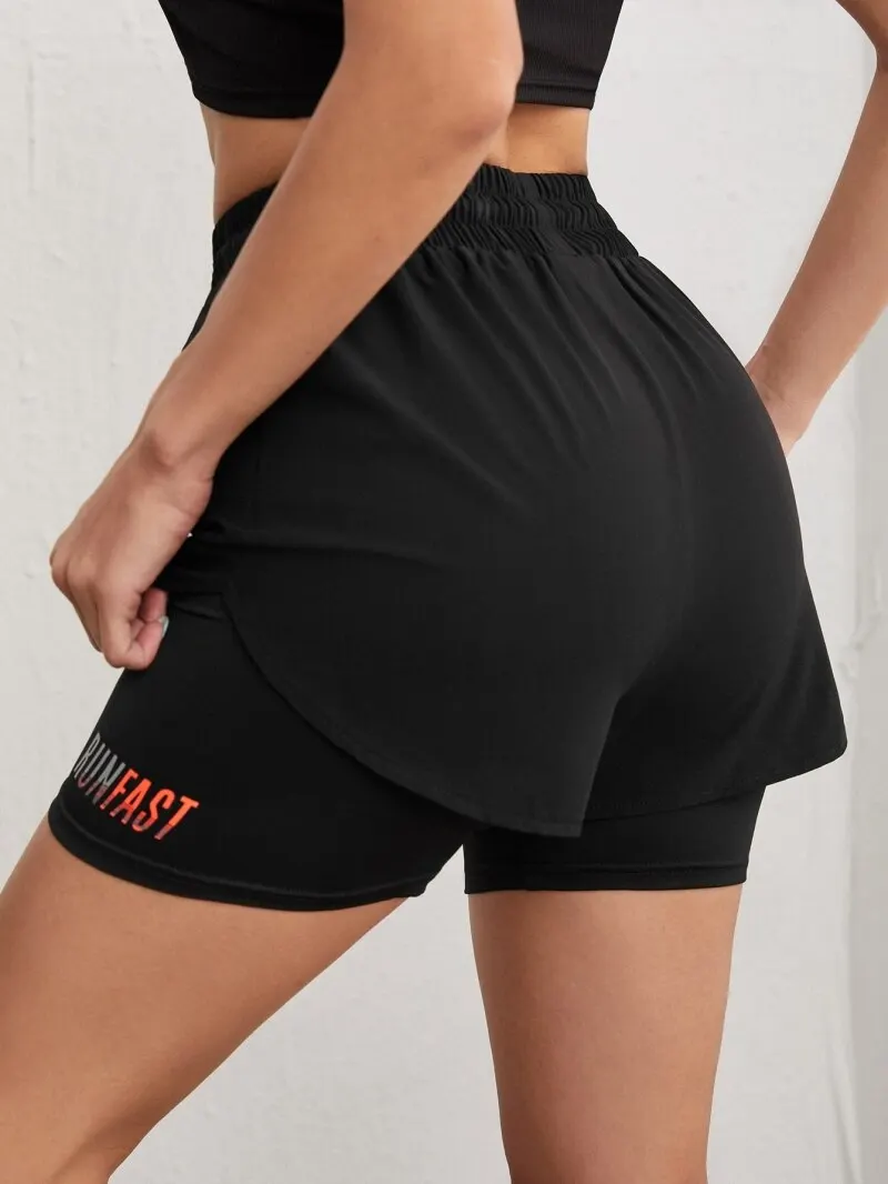 Pantalones cortos de yoga de talle alto para mujer con pantalones cortos elásticos para correr con control de proximidad, pantalones falsos de dos piezas