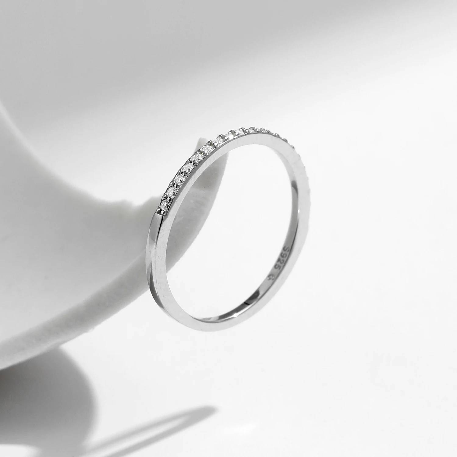 Anillo MODIAN de moissanita Simple eternidad, Plata de Ley 925, anillos de boda finos simples brillantes para mujer, joyería fina