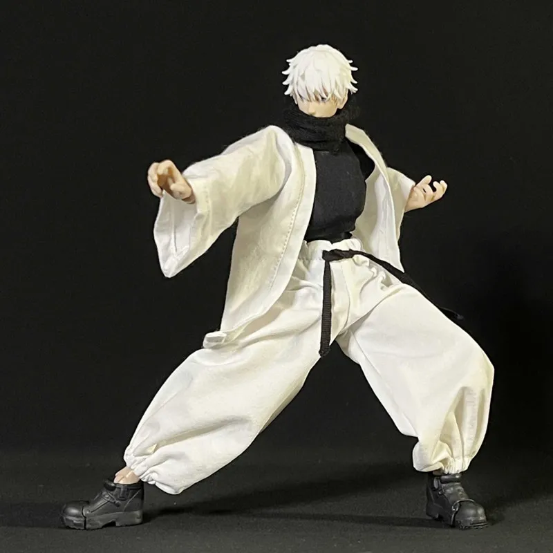 Conjunto de Ropa a Escala 1/12 de Jujutsu Kaisen Gojo Satoru, Abrigo Blanco, Pantalones con Linterna y Bufanda para Figura de Acción de 6 Pulgadas