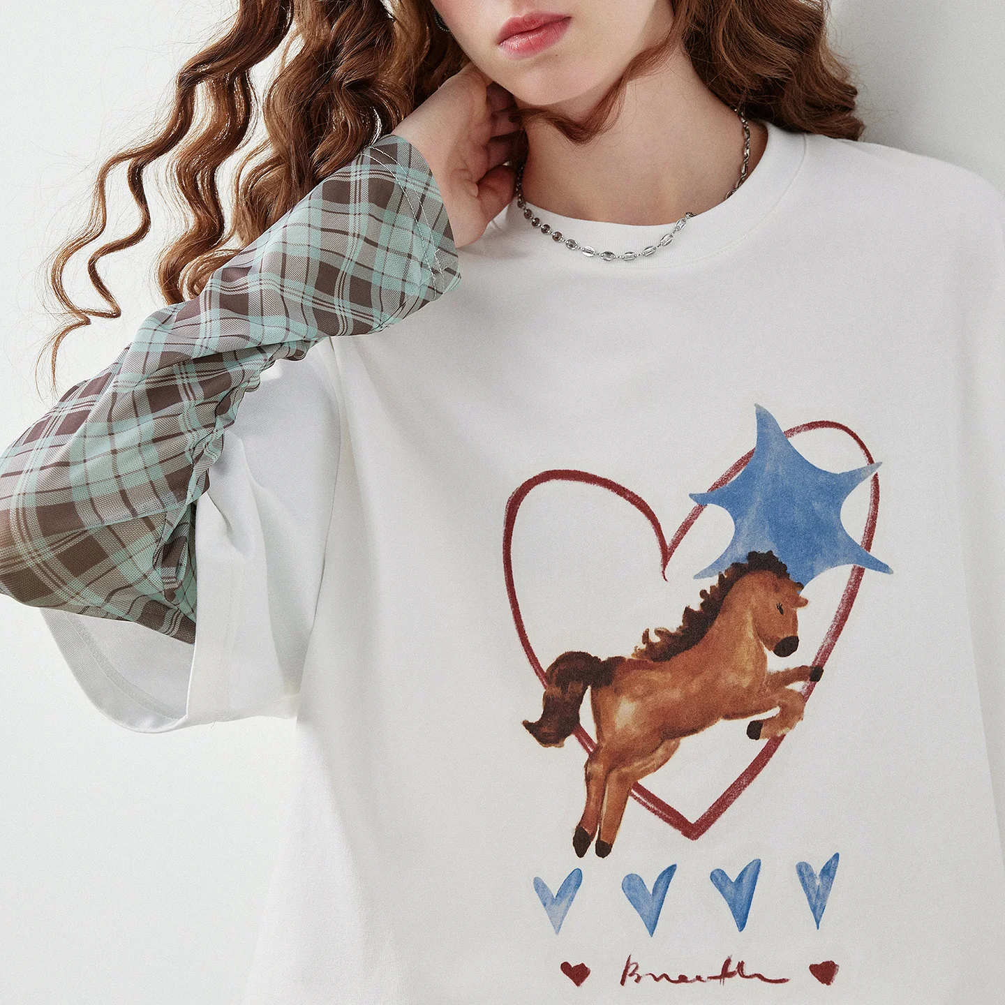 Camiseta de manga larga para mujer TOYOUTH, nueva colección otoño 2026, de algodón, diseño de dos piezas falsas, con hombros caídos, estilo urbano y casual.