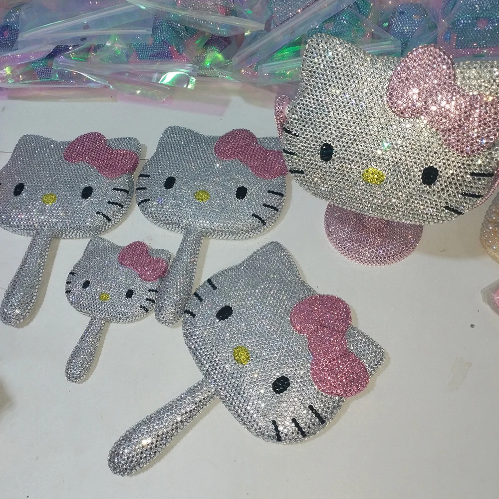 Espejo de cristal Hello Kitty Kawaii, espejo de mano con diamantes de imitación brillantes, regalo de cumpleaños para niña, decoración para sala de estar