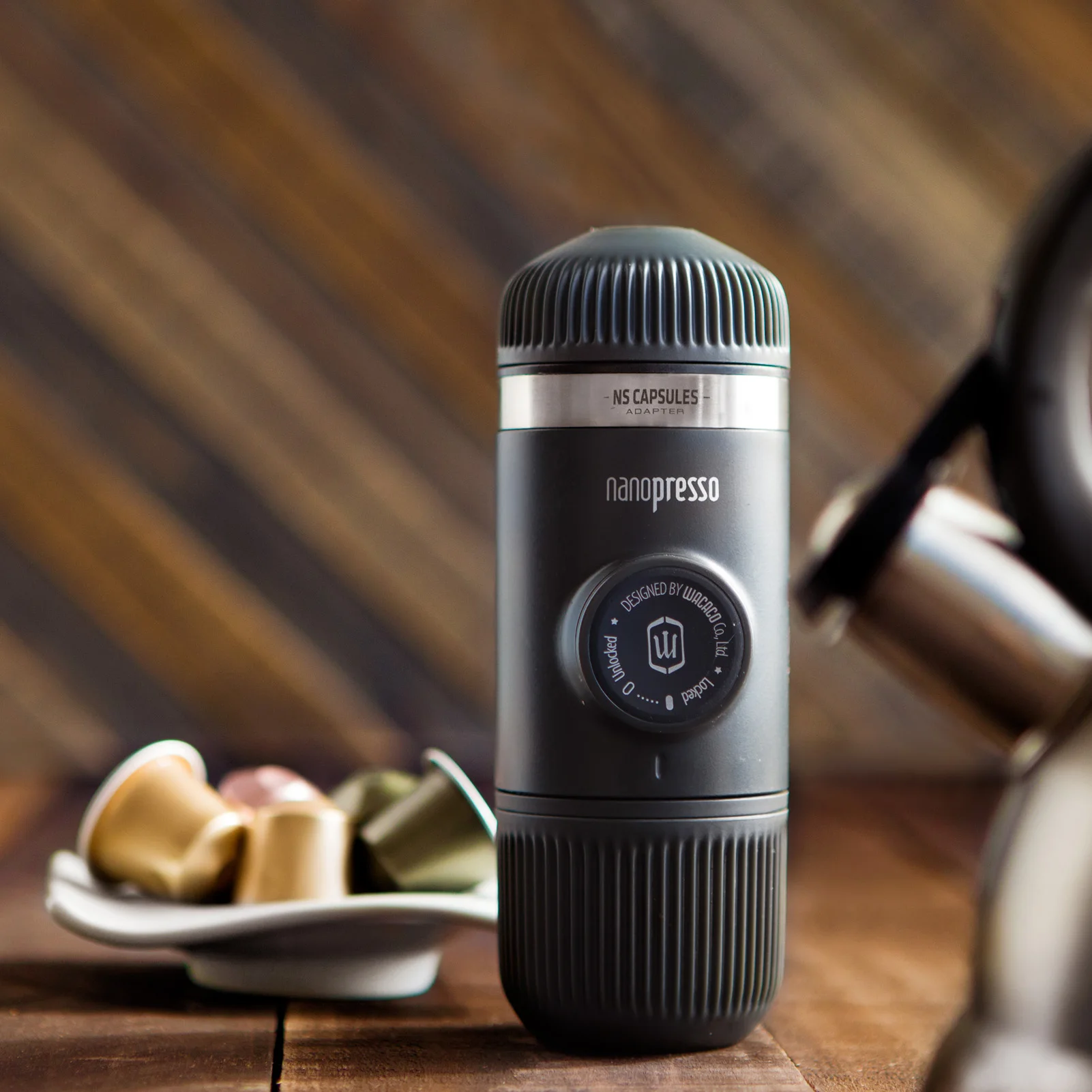 Cafetera exprés portátil Wacaco Nanopresso incluida con adaptador NS, cafetera compacta de viaje, bebidas de café en la marcha