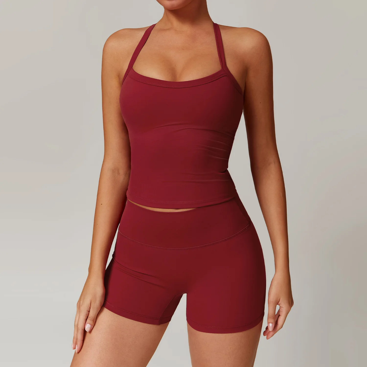 Conjunto de yoga cepillado para mujer con sujetador deportivo acolchado y pantalones cortos de cintura alta Conjunto de salón a juego para entrenamiento cómodo