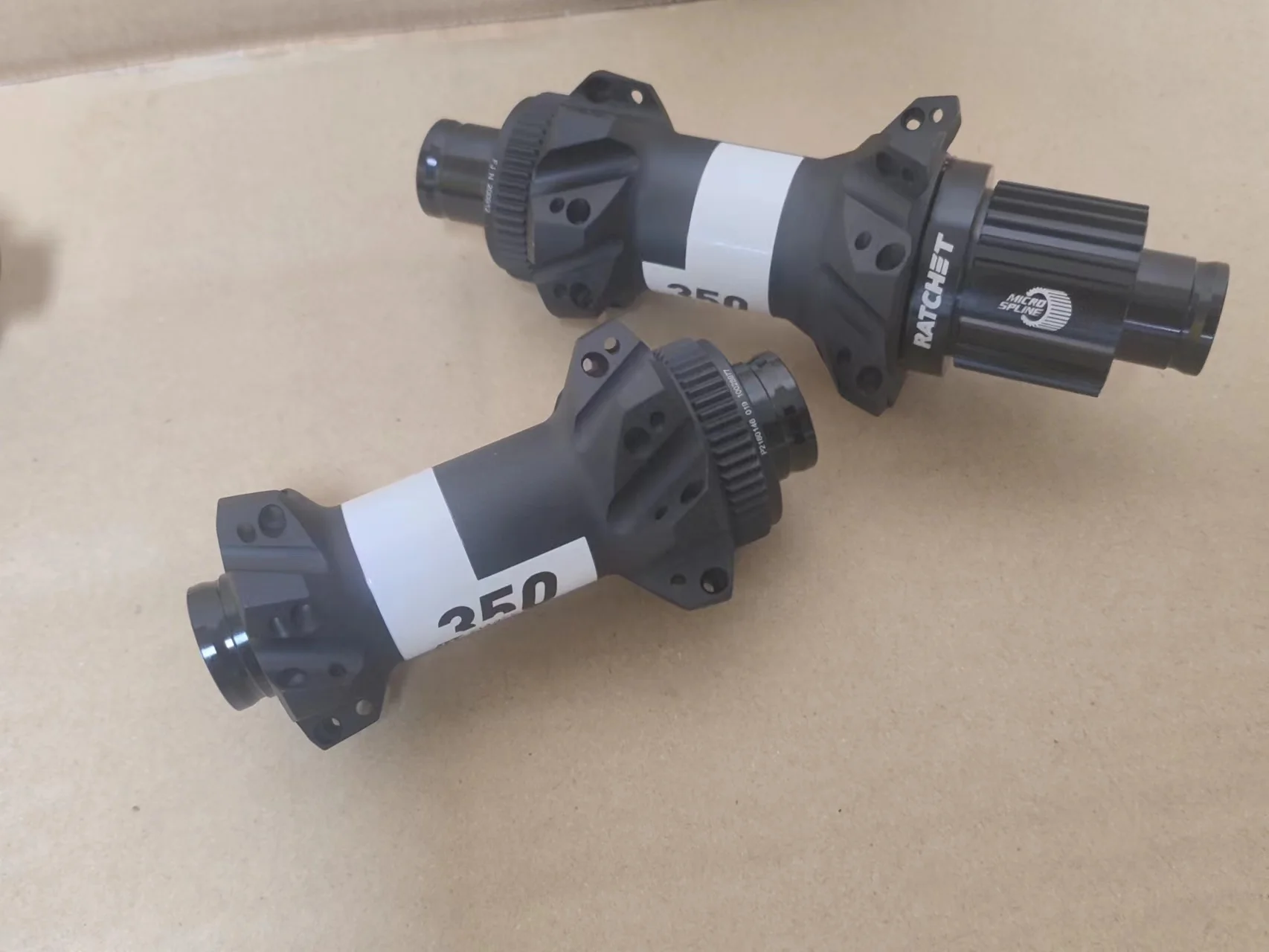Buje de rueda DT 350 MTB para bicicleta, tracción directa, disco 28H, freno central, delantero 100 110, trasero 142 148 36T, original, 2021