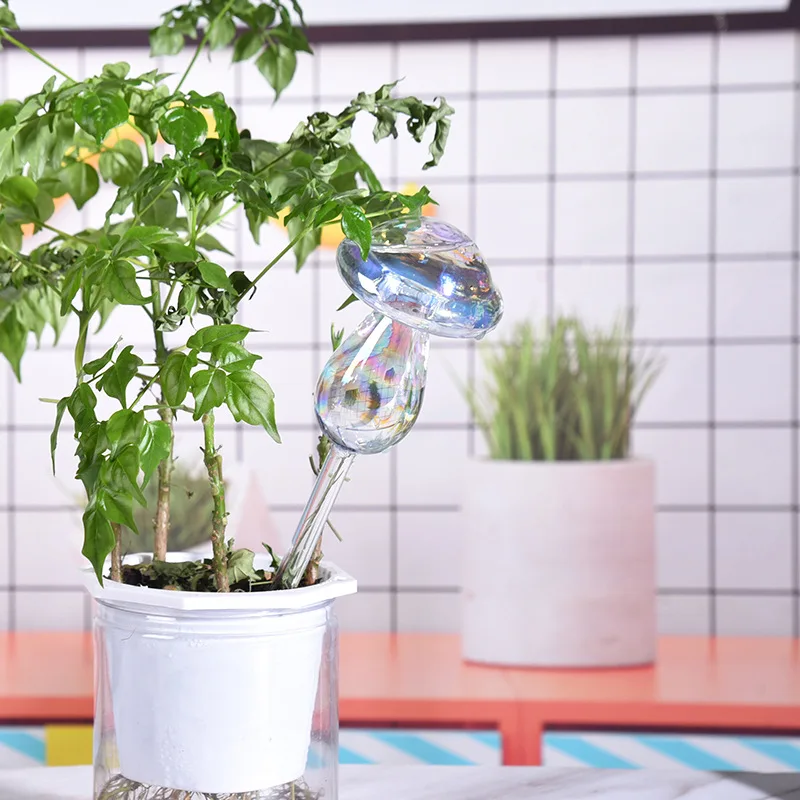 Bombillas de riego automático de plantas con pajita de vidrio, dispositivo de agua con forma de seta, sistema de riego por goteo, herramientas de jardín para el hogar, 1/2 Uds.