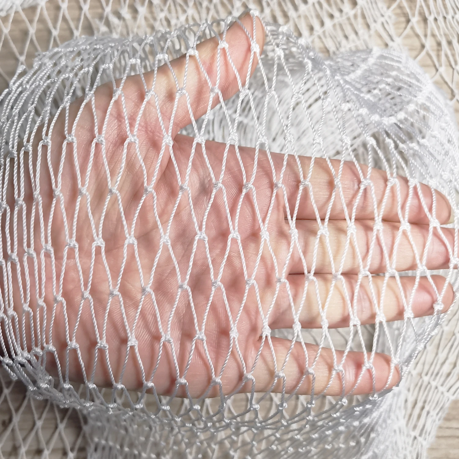 Red antiaves de alta resistencia, red de cerca de ciervos de nailon, red de jardín y malla protectora para cercas para perros, gatos, ciervos y pájaros
