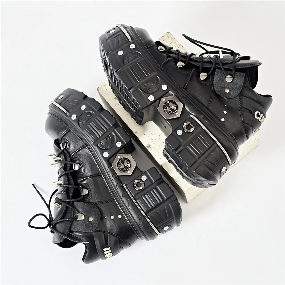Botas tobilleras con cordones Punk para Mujer, Botas con remaches de Metal y decoración de punta redonda y parte inferior gruesa, zapatos de plataforma Rock para discoteca para Mujer 2025