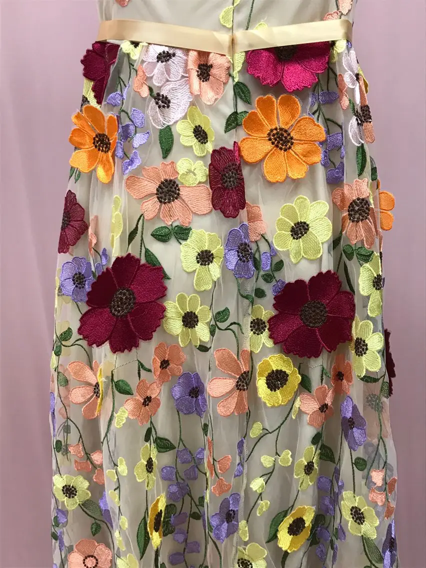 Flores tridimensionales para mujer, bordado de moda, envoltura de flores para glúteos, vestido Sexy, temperamento elegante, encaje de malla
