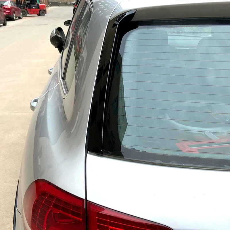 Alerón lateral para ventana trasera de coche, accesorio negro brillante, ABS, divisor, pegatina Canard, para Volkswagen VW Touareg, 2011-2017