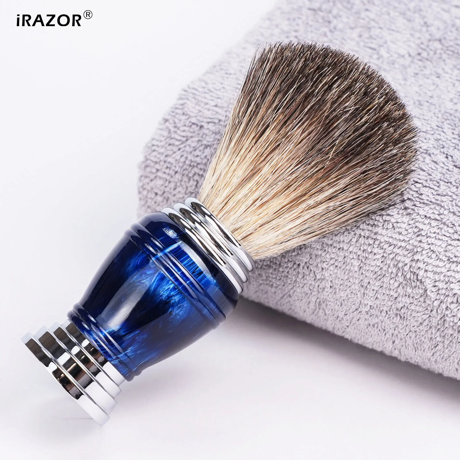 Brocha de Afeitar Premium iRAZOR para Hombres con Pelo Natural, Mango de Resina Azul Espacial, Herramienta de Afeitado en Húmedo para Barbero, Regalo para el Cuidado de la Barba