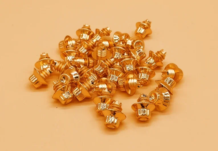 100 o 300 Uds tapa de rueda remaches de rueda universales tuercas llantas tachuelas de aleación tapa de plástico 6,9mm