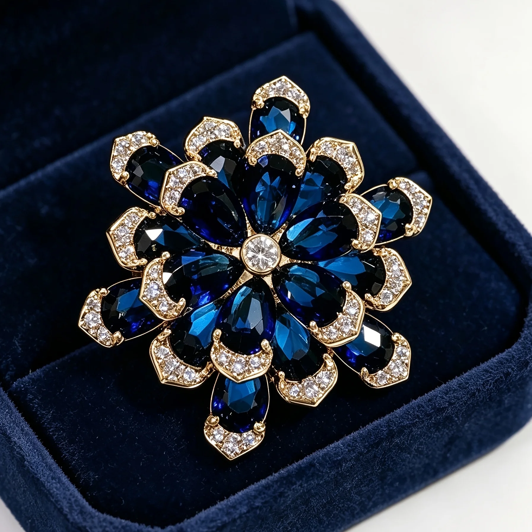 Broche de lujo azul con flores multicapa, pin de solapa con flor llena de pedrería, elegante pin para traje, abrigo y bufanda de mujer