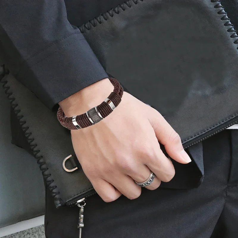 Pulsera de lujo Vintage multicapa de cuero marrón de acero inoxidable para hombre, pulsera de cuentas, joyería, brazalete de muñeca para hombre, regalos de navidad