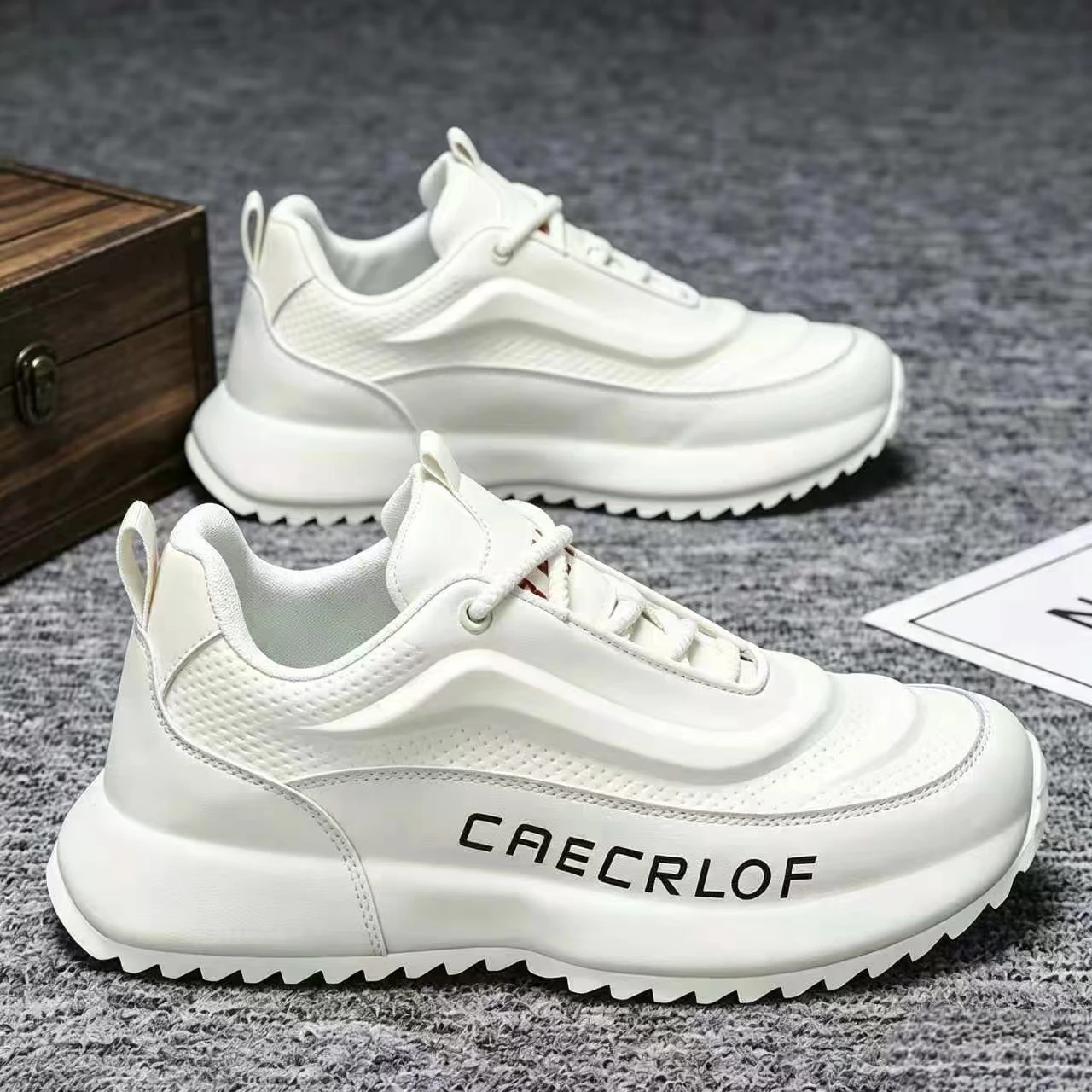 Zapatillas Casuales para Hombre, Forro de Tela Cómodo, Antideslizantes y Resistentes al Desgaste, Adecuadas para Deportes y Uso Diario