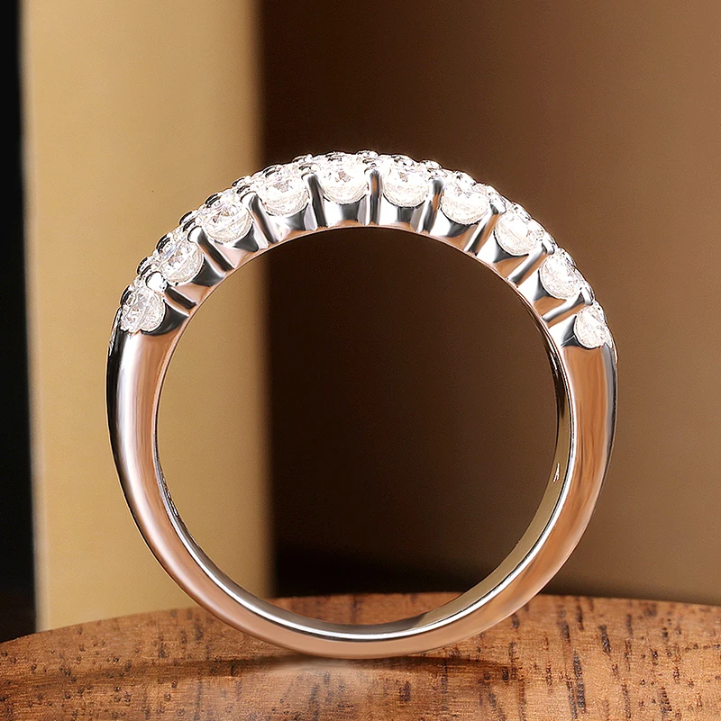 KNOBSPIN D VVS1 Anillos de moissanita para mujer, sólida plata 925 chapada en oro blanco de 18 quilates, banda de aniversario de media eternidad de 3 filas