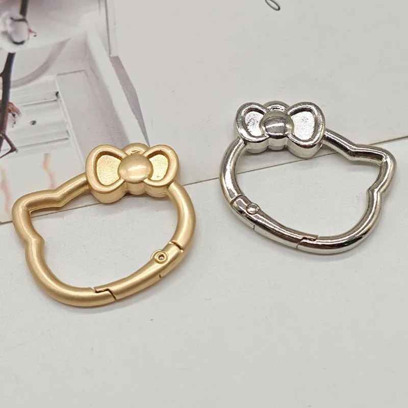 Llavero de metal Kawaii con diseño de gato, hebillas de resorte, accesorios DIY, mosquetón abrible, cierre para llavero, clips para bolsos, gancho a presión, regalos