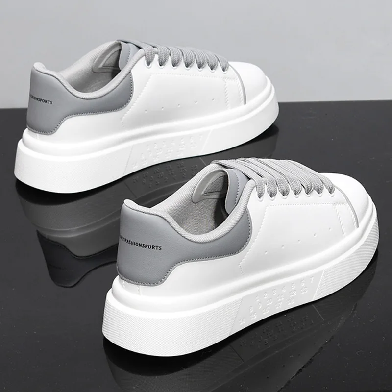 Fashion Men Skateboarding shoes Casual Sport Shoes Platform Sneakers Outdoor Breathable White Running Shoes Women Tennis Shoes