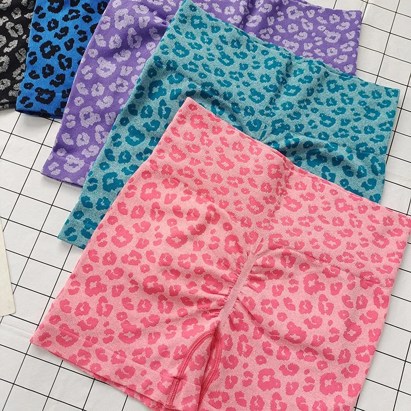 Pantalones cortos de motociclista de cintura alta con estampado de leopardo para mujer, levantamiento de glúteos de melocotón, ajustados, de secado rápido, elásticos para correr, yoga y fitness