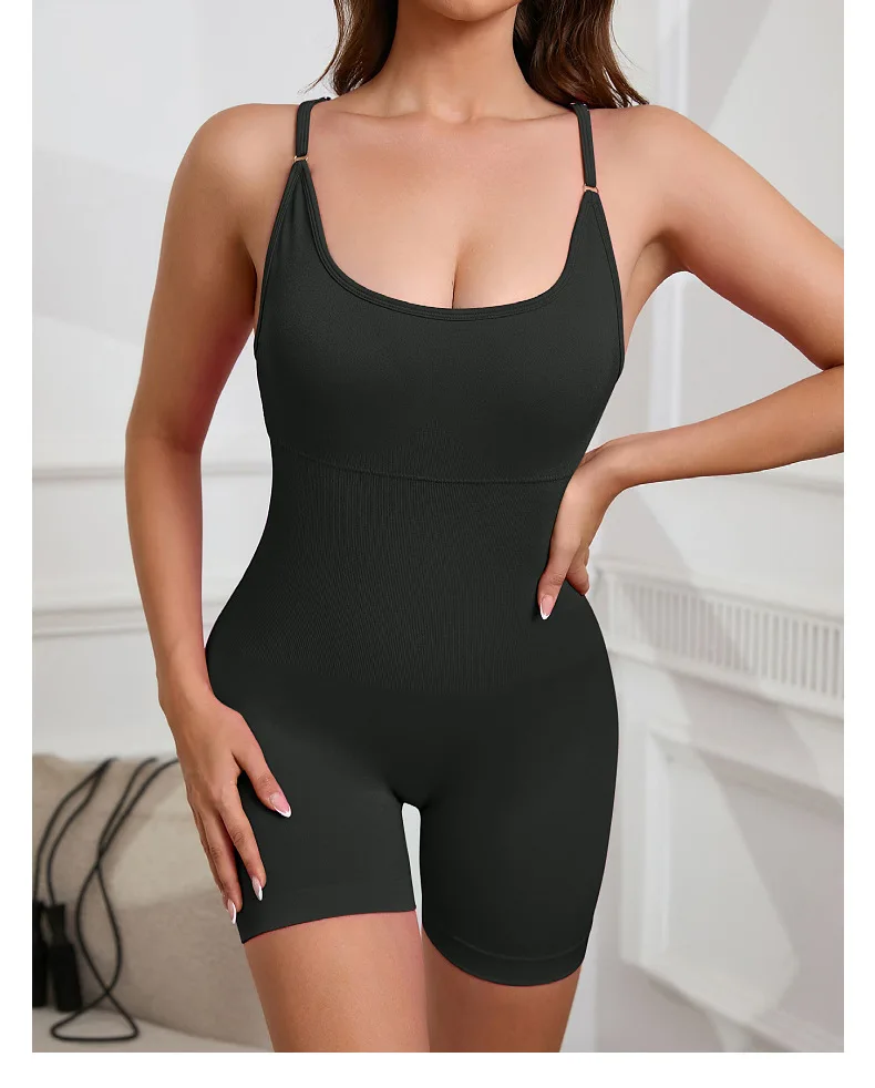 Mono de yoga sexy sin costuras color melocotón: tela de punto elástica y de secado rápido, almohadillas extraíbles, diseño a rayas, corte delgado para mujer