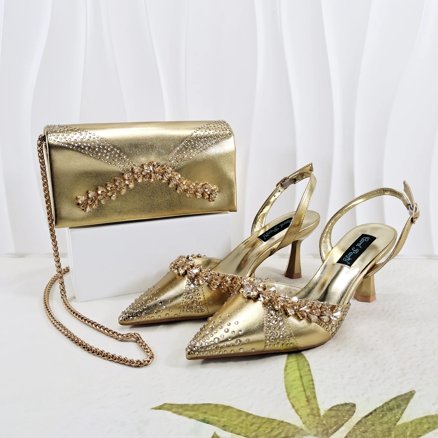 Zapatos de tacón alto sin cordones QueenaYan y bolso pequeño a juego, zapatos de fiesta con punta y bolso o un par de zapatos de trabajo, a la moda en Nigeria