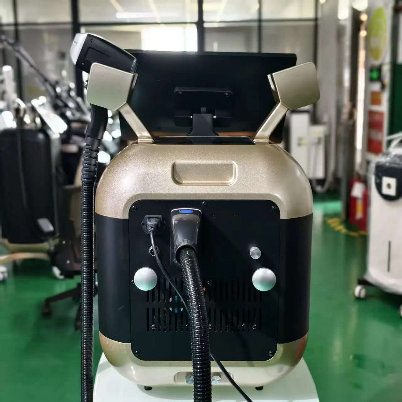 Máquina de Depilación Láser de Diodo Portátil de Alta Potencia de 4000w, 4 Ondas 755 808 940 1064nm, Segura para Todo Tipo de Piel, Eliminación de Tatuajes