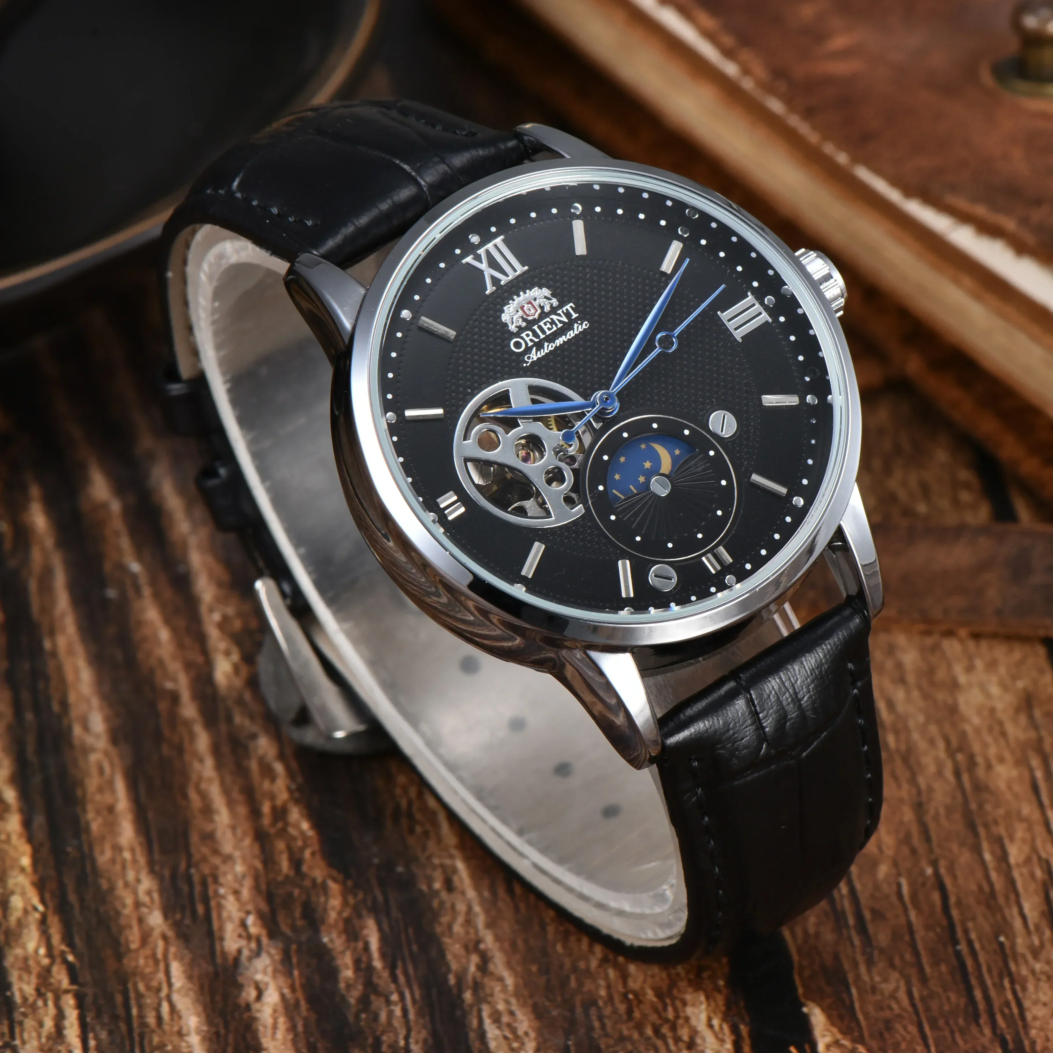 Orient Store Orient Sport Reloj Mecánico Automático Unisex Sol, Luna, Estrellas, Hora Mundial, Resistente al Agua, a Prueba de Golpes, Funciones Completas