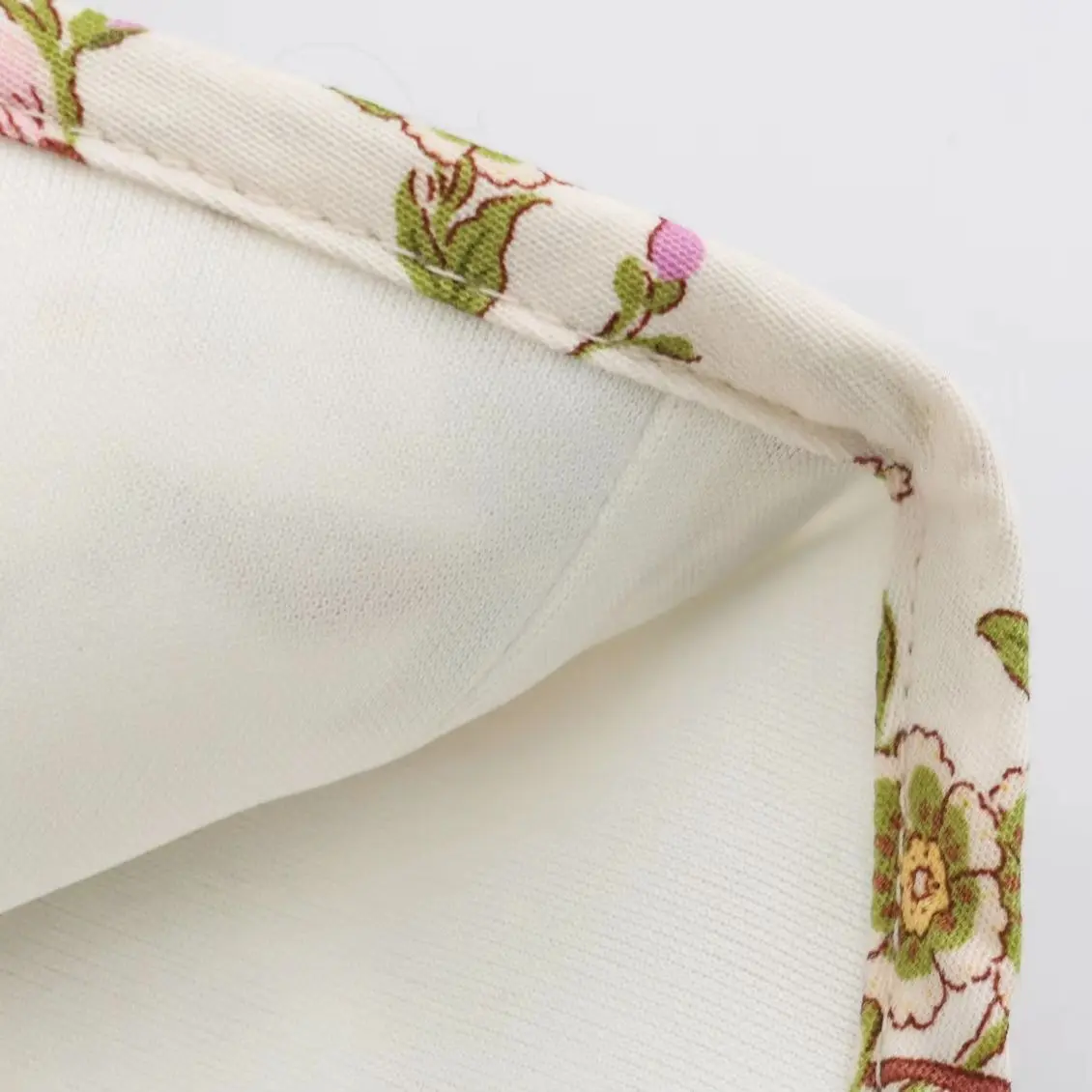 Vestido corto de verano 2026 para mujer, estilo francés elegante, sin mangas, con cordones, tipo faldón cruzado, vintage, sin espalda, con estampado floral.