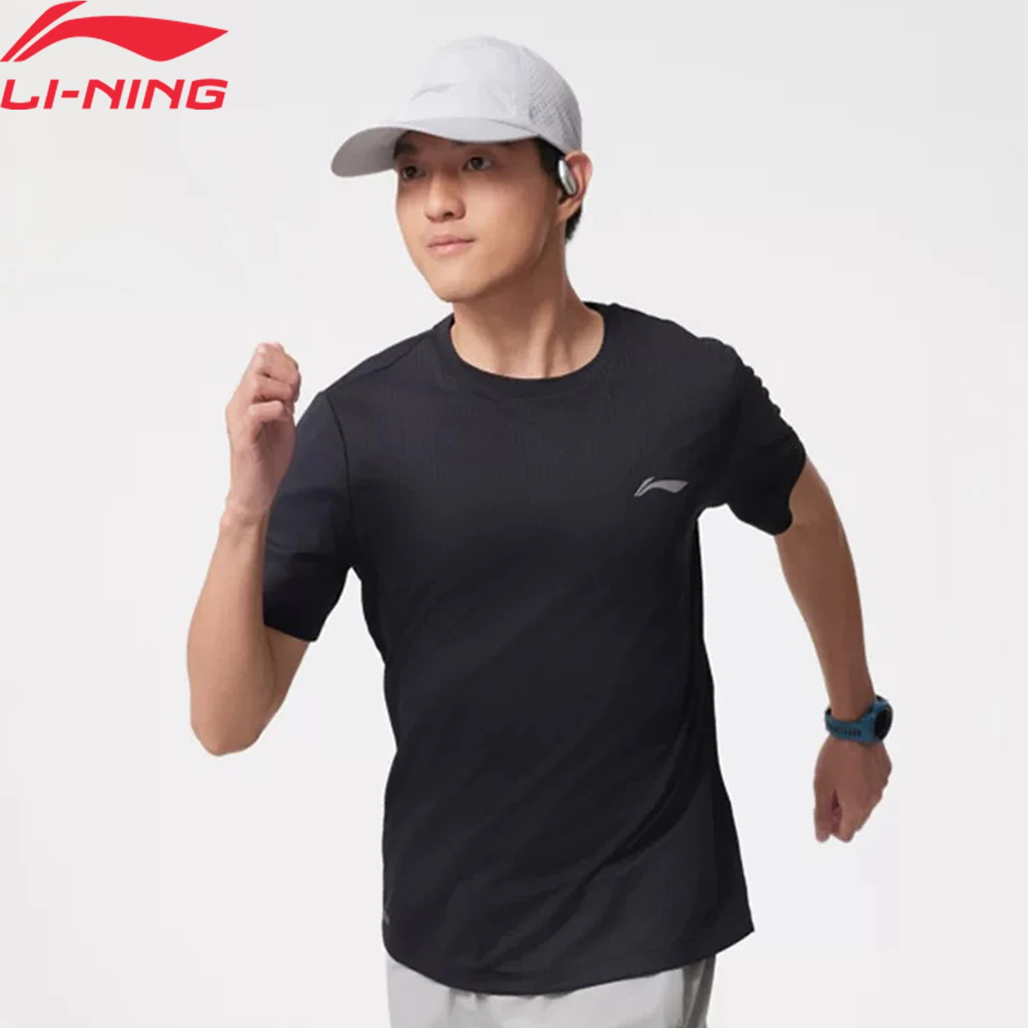 Li-Ning Camiseta deportiva para correr para hombre AT AIR, ajuste regular, poliéster, transpirable, reflectante, camisetas de manga corta ATSV471