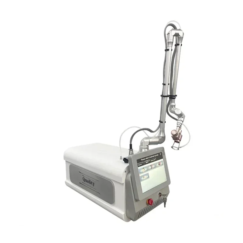Máquina portátil de eliminación de cicatrices láser fraccional Co2 indolora para rejuvenecimiento de la piel eliminador de arrugas y eliminación de pigmentos