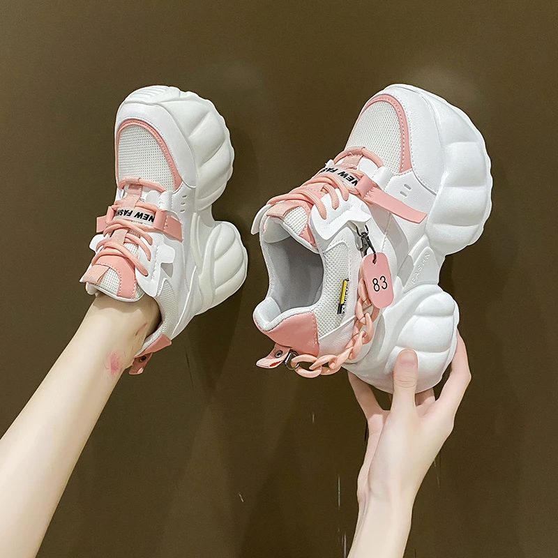 Zapatillas de deporte gruesas con cadena para mujer, zapatos vulcanizados informales con suela gruesa de 10CM, a la moda, con plataforma alta, color blanco y negro