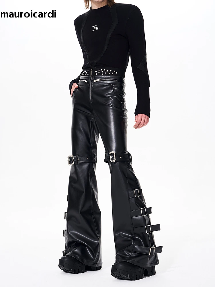 Pantalones Largos de Cuero PU Negro para Hombre, Estilo Flare, de Mauroicardi, para Primavera y Otoño, con Remaches, Diseño de Lujo, Estilo Emo Alternativo