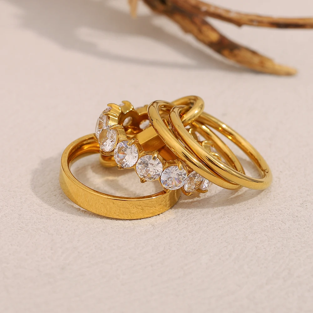 E.B.belle, anillos de circón de lujo de capas múltiples no fijas, chapado en oro de 18 quilates, joyería de dedo de boda para fiesta de moda de acero inoxidable